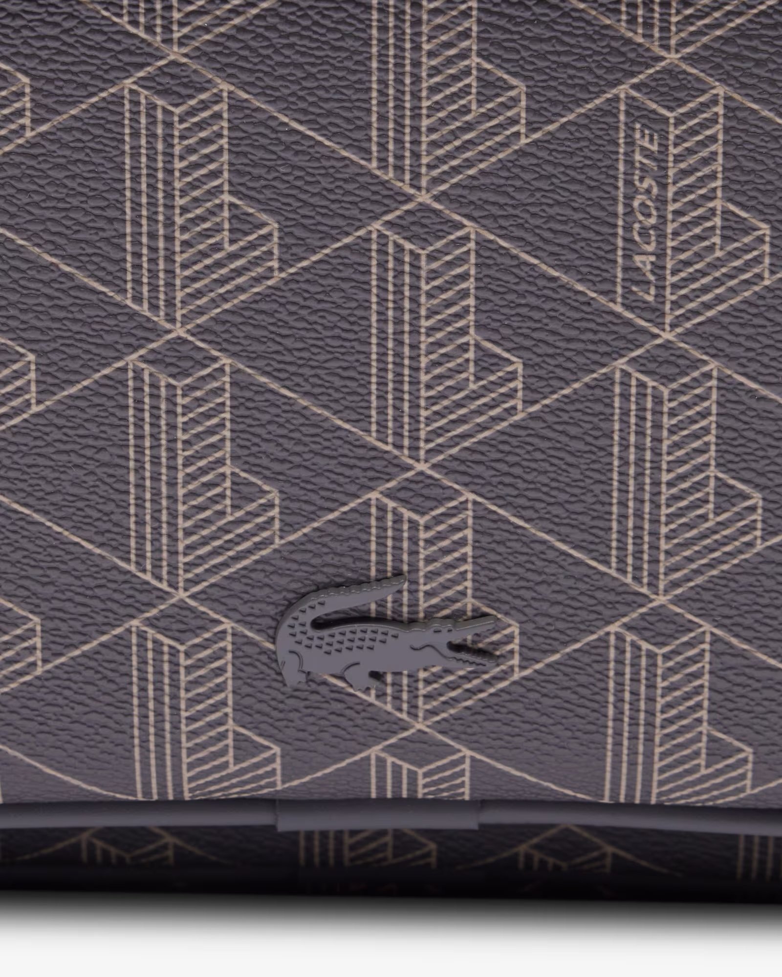 LACOSTE ZAINO MONOGRAM
zaino urban elegante realizzato in canvas e dotato di un monogramma mai visto, con cui arricchire il proprio look.
REF. NH3649LX - immagine 6