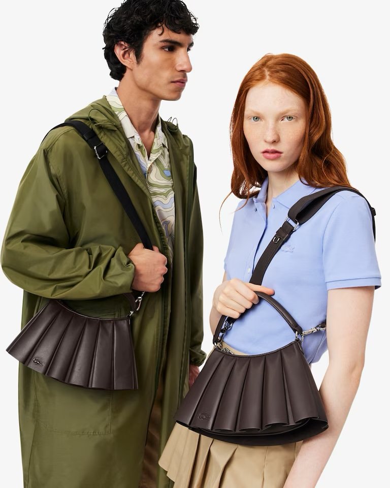 LACOSTE
Borsa piccola in pelle Lenglen della sfilata
REF. NU5011DP - immagine 2