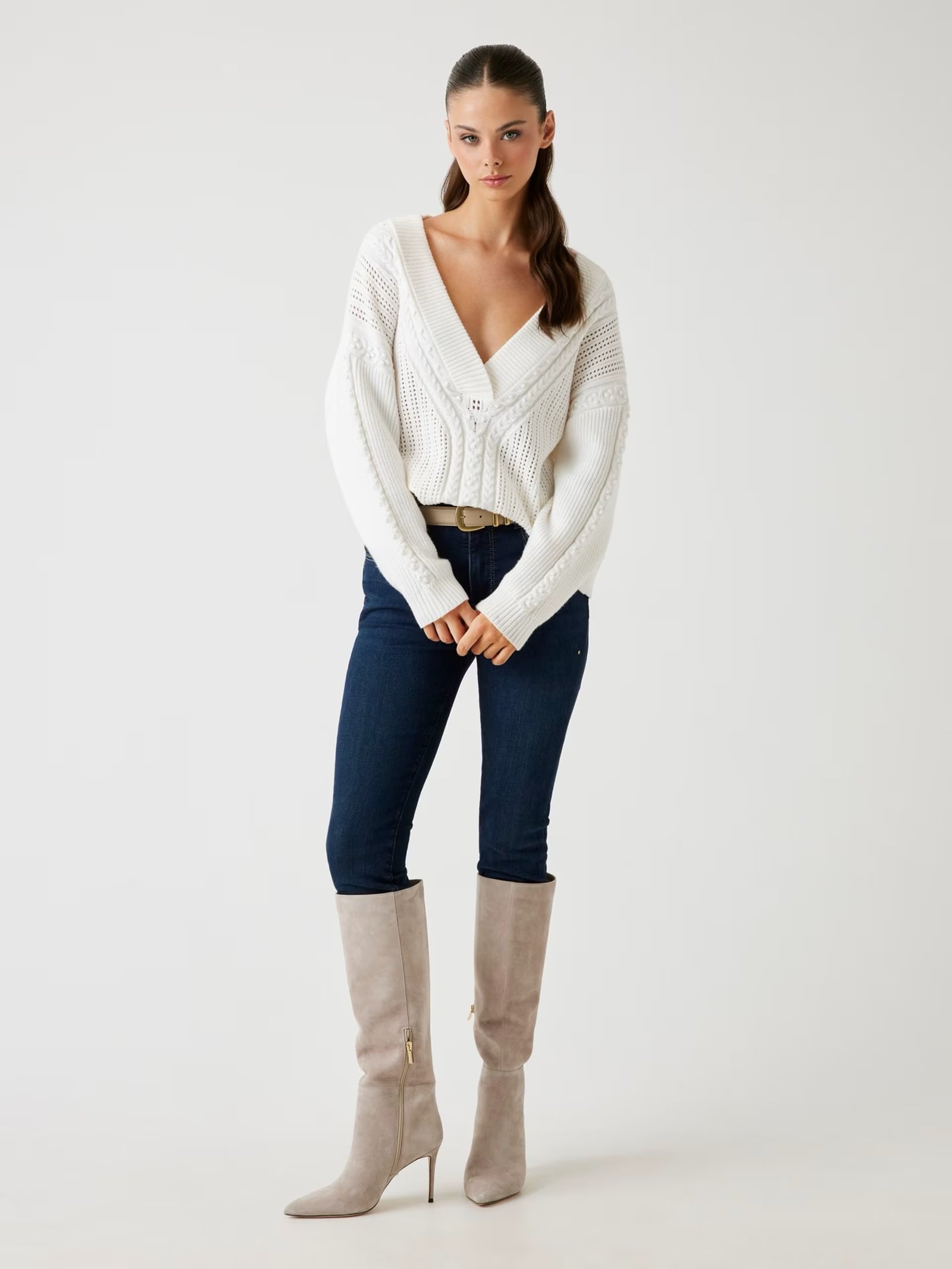 GUESS
MAGLIONE IN MAGLIA TRAFORATA
W5BR53Z2ZK2 - immagine 2
