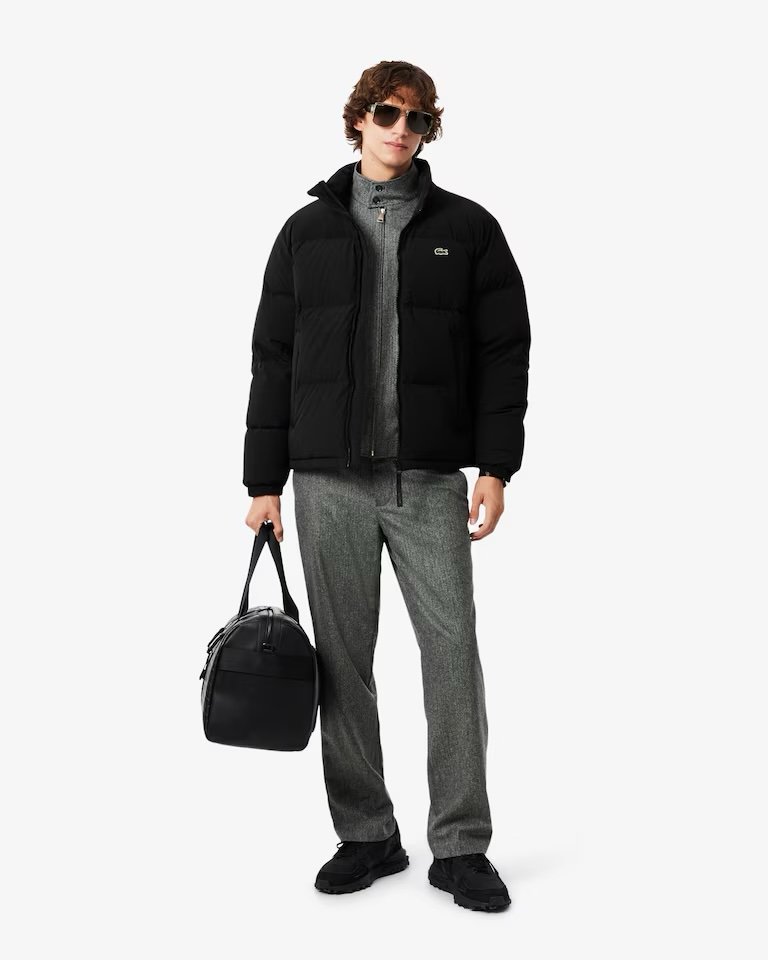 LACOSTE
Piumino con cappuccio impermeabile nero
REF: BH5154-00 - immagine 2