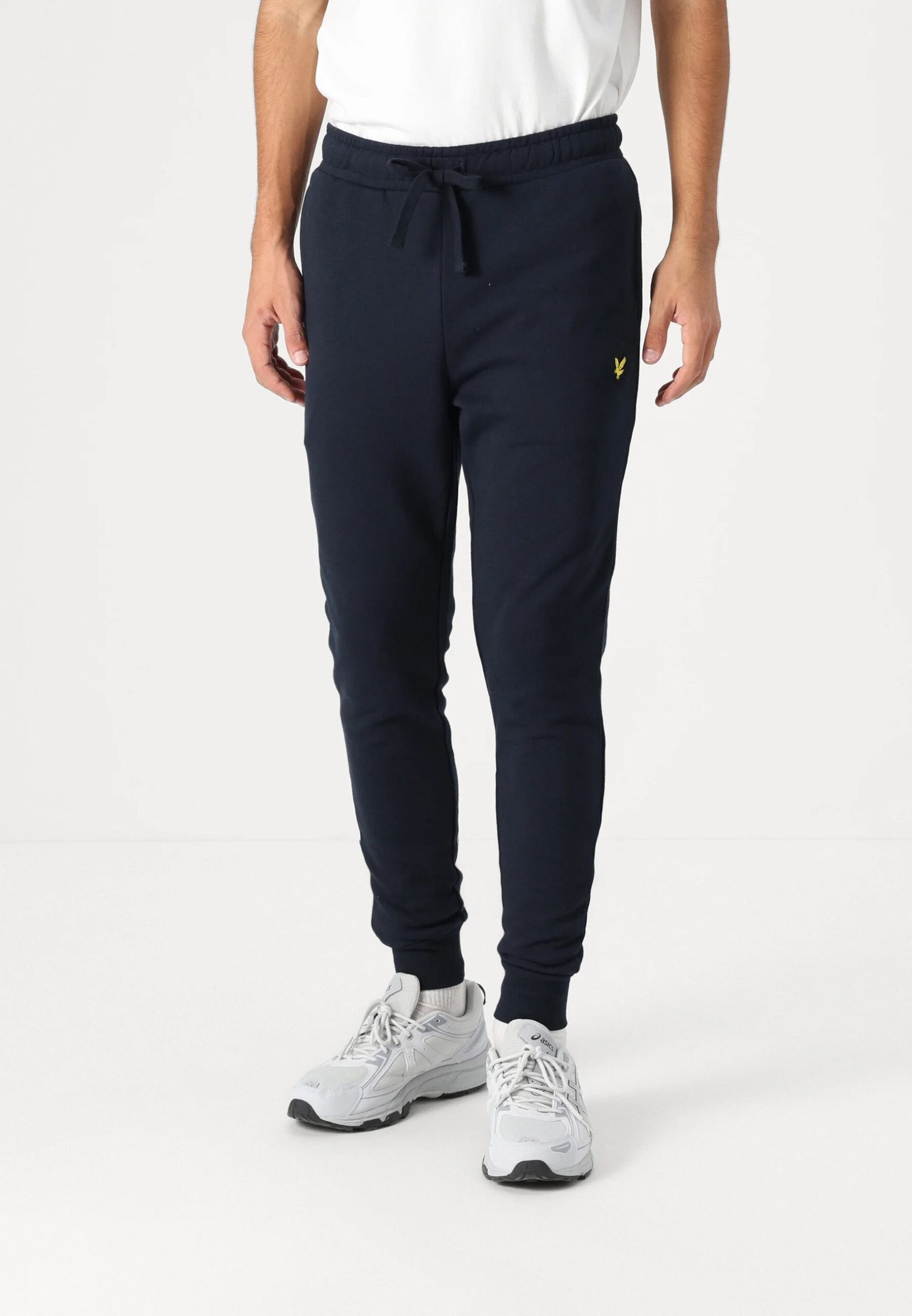 LYLE & SCOTT

Pantaloni in felpa uomo lyle & scott
dark navy
ML1134V