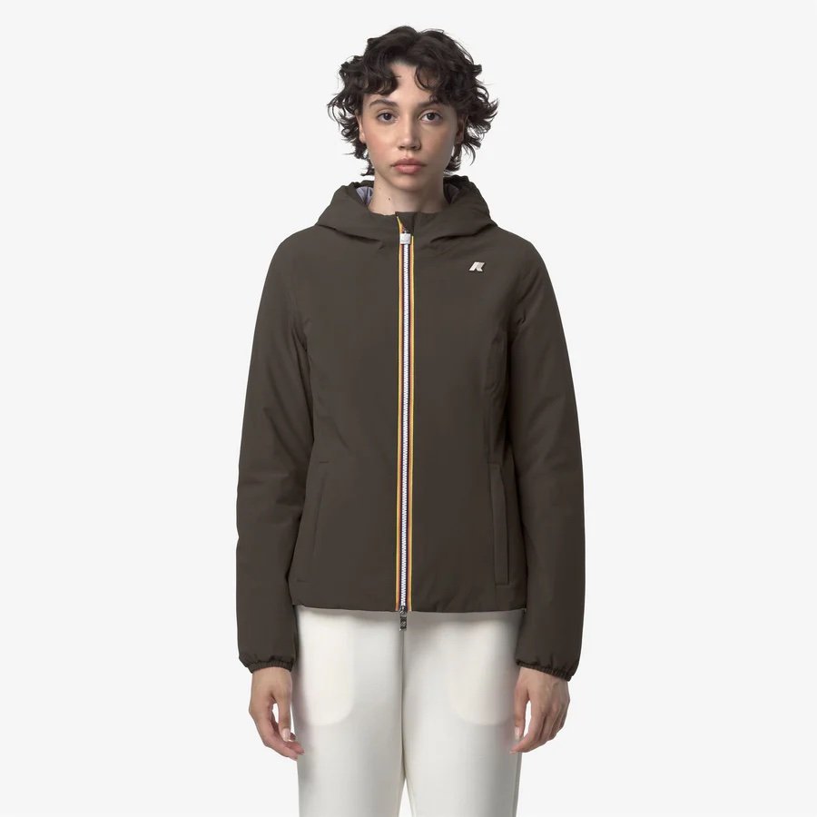 K-WAY 

LILY ST WARM REVERSIBLE
BLACK OLIVE-VIOLET LAVENDER
Giacca corta reversibile isolante da donna, colore oliva nero

Style: K6128TW - Color: B3Q