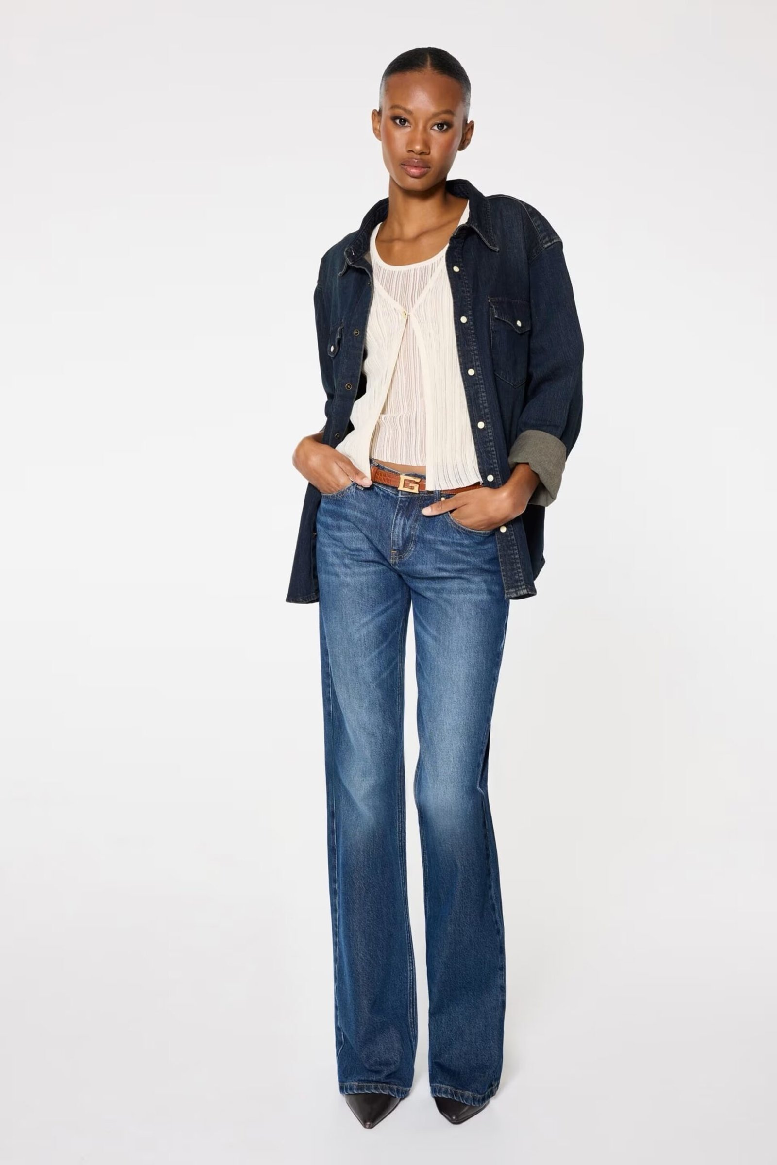 Guess Donna Jeans Flare a Vita Bassa - immagine 2