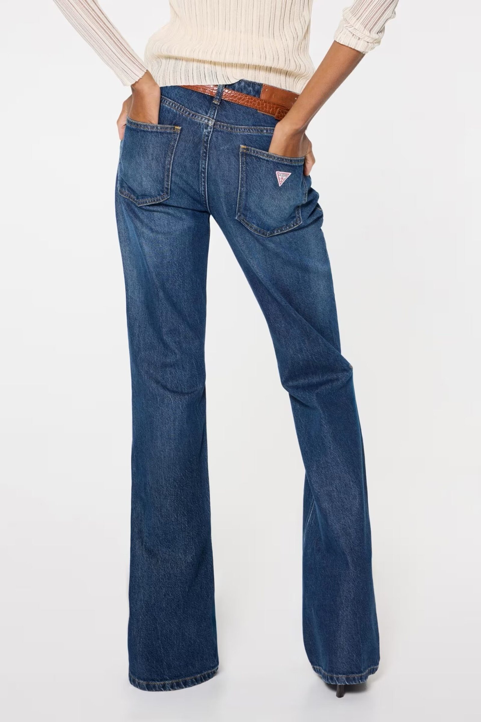 Guess Donna Jeans Flare a Vita Bassa - immagine 4